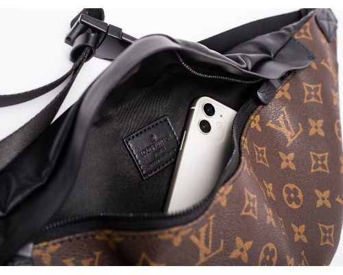 Купить Поясная сумка Louis Vuitton в Интернет магазин спортивной одежды и тренажеров  SayMarket фото 1